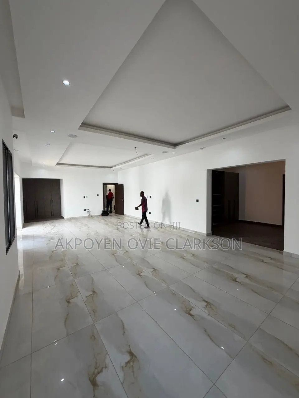 7bdrm Apartment in Asokoro for sale in Asokoro