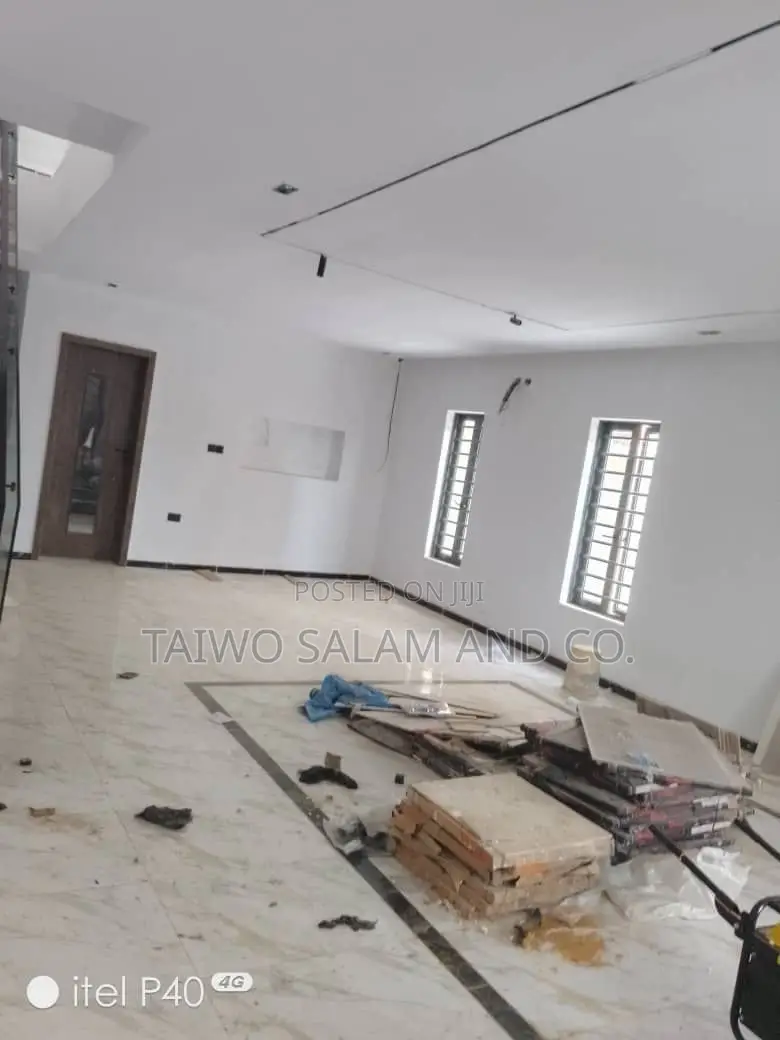 5bdrm Duplex in Bodija for sale in Bodija