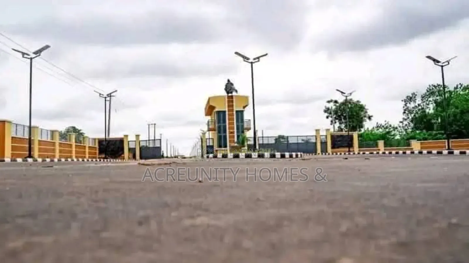 2 Plots of Land Facing Lautech Campus, Xpress Way, Iseyin Oyo State in Iseyin