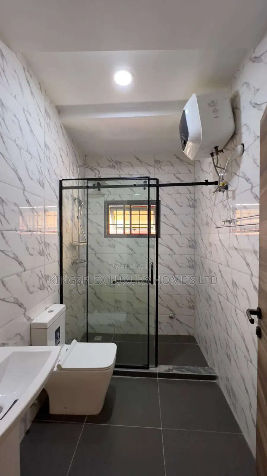 4bdrm Townhouse/Terrace in Estate, Guzape District for sale in Guzape District