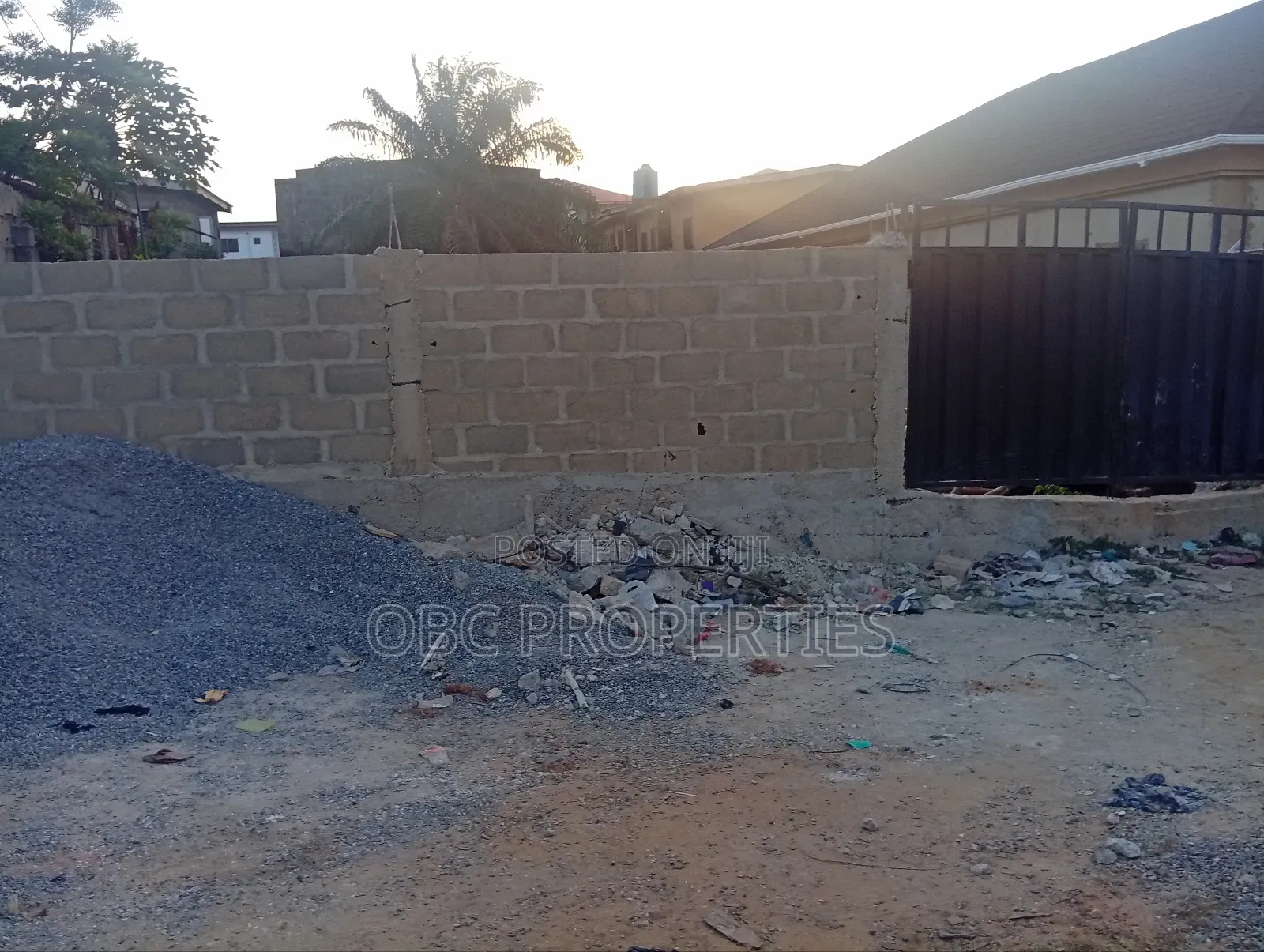 380 SQM Fenced Land in Soluyi