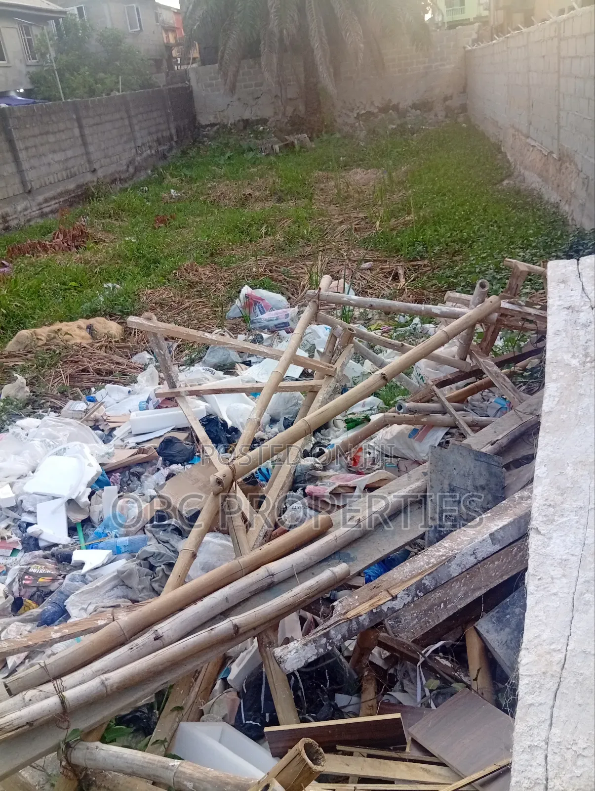 380 SQM Fenced Land in Soluyi