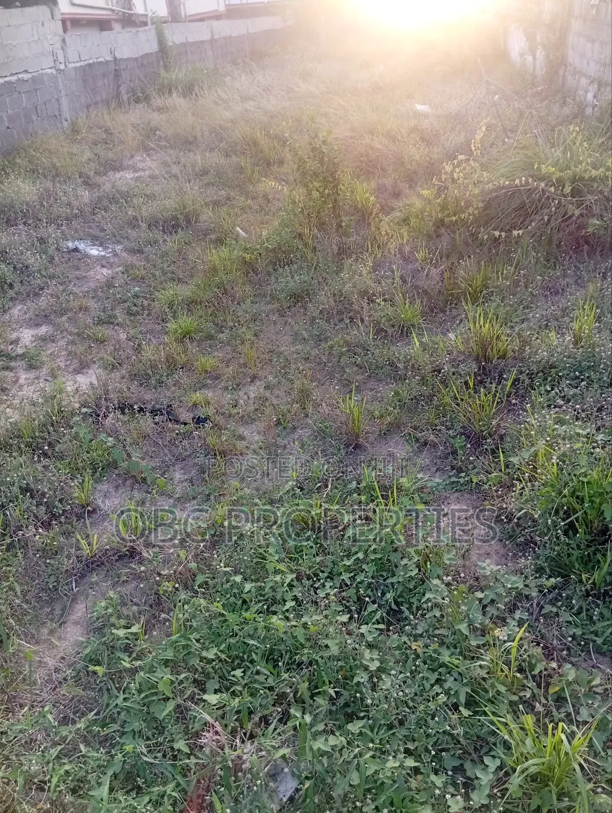 360 SQM Dry Fenced Land in Soluyi