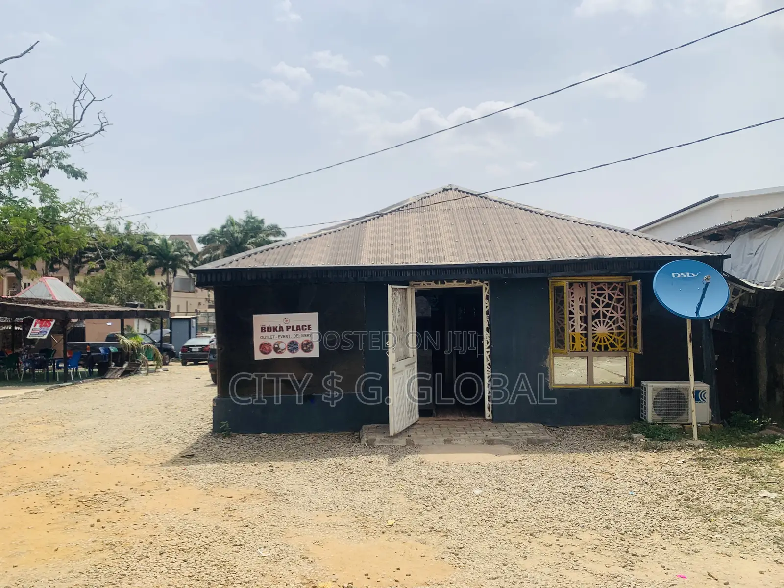 A Restaurant $ Bar for Sale in Gwarinpa in Life Camp