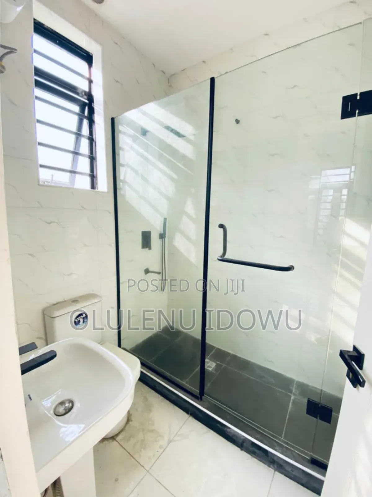 Furnished 5bdrm Duplex in Lekki Phase 1 for sale in Lekki Phase 1