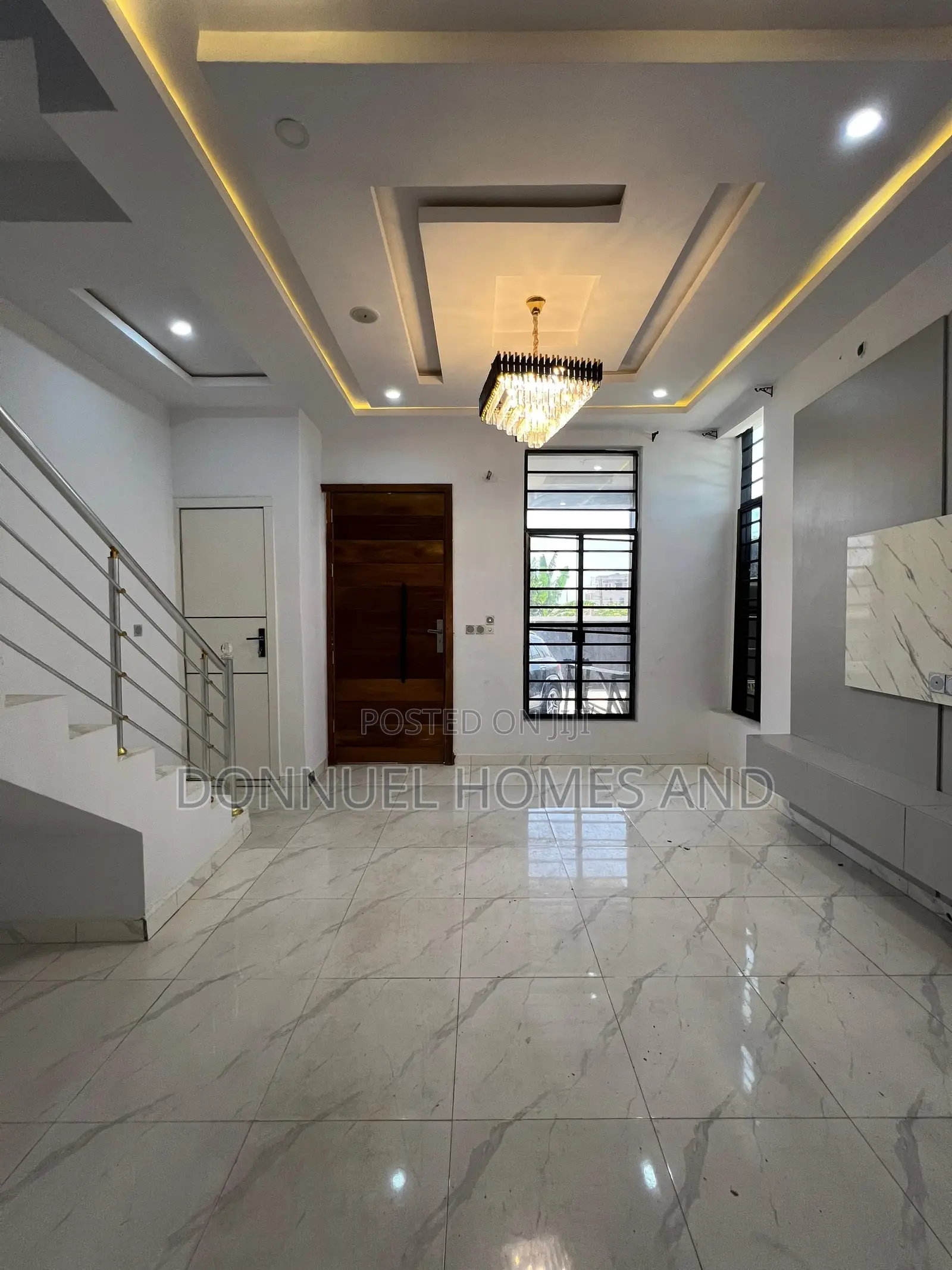 4bdrm Townhouse / Terrace in Lekki Expressway for rent in Lekki Expressway