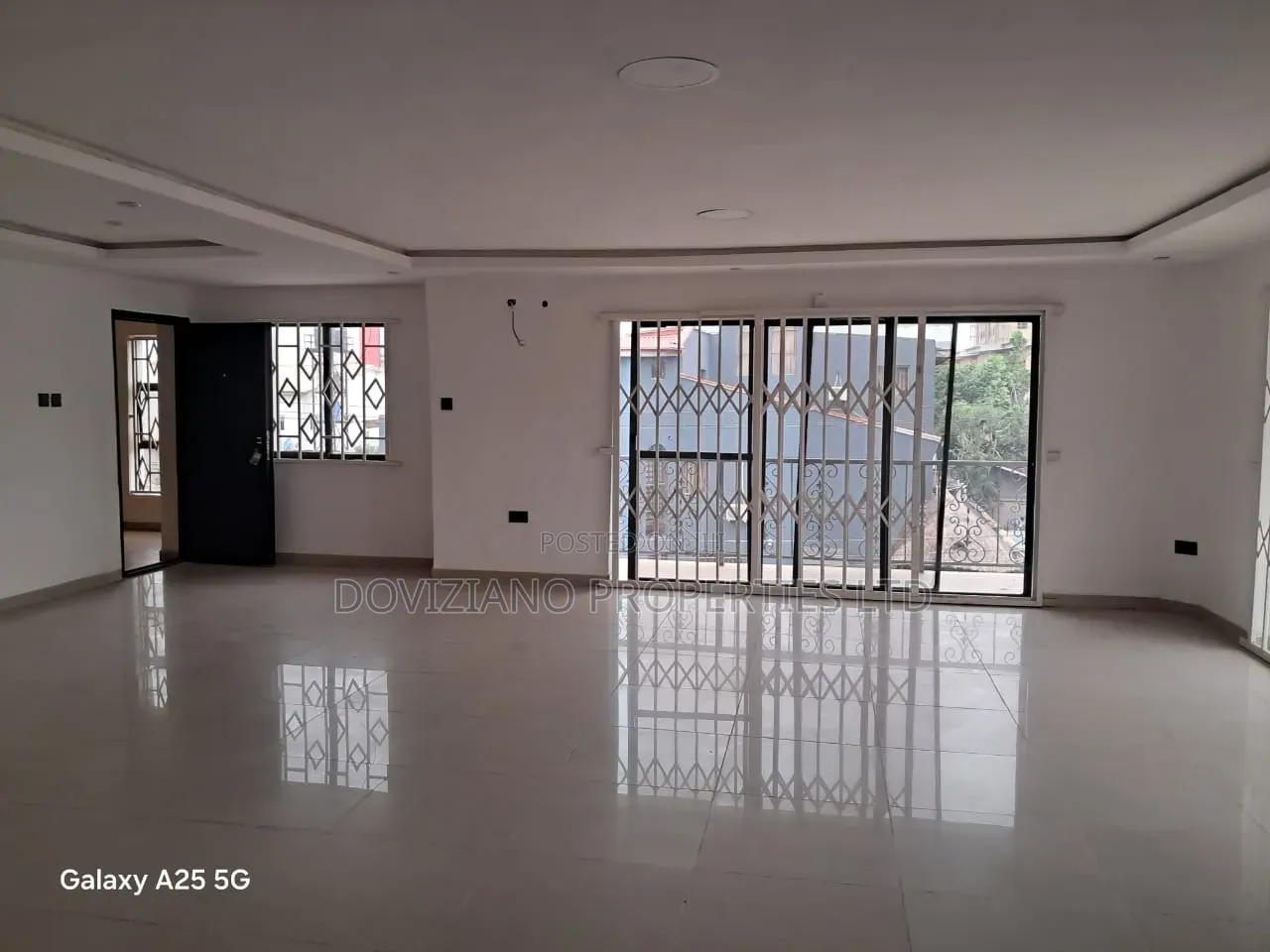 3bdrm Apartment in Ikeja GRA for rent in Ikeja GRA