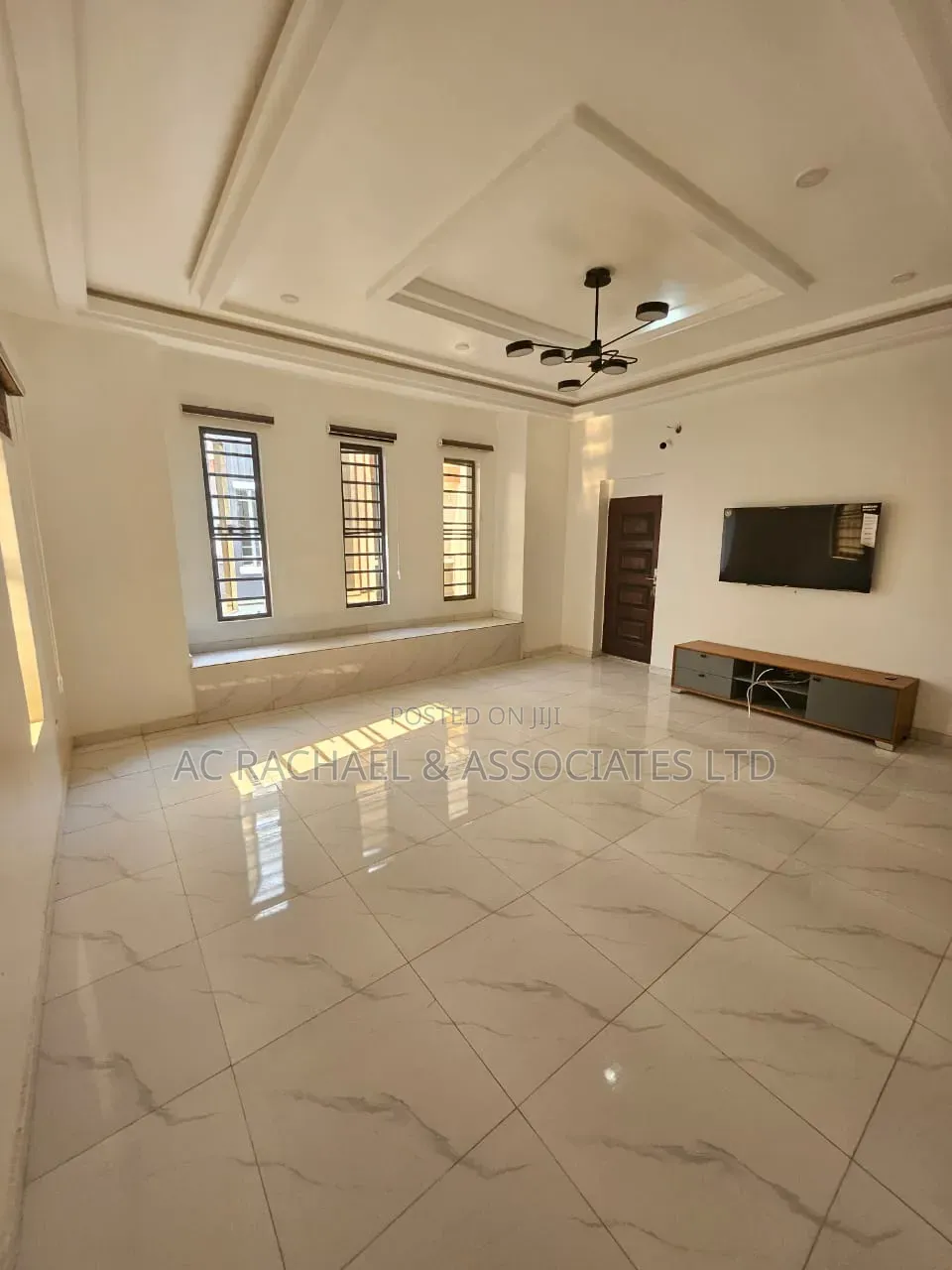 4bdrm Duplex in Orchid Road Lekki, Ikota for sale in Ikota
