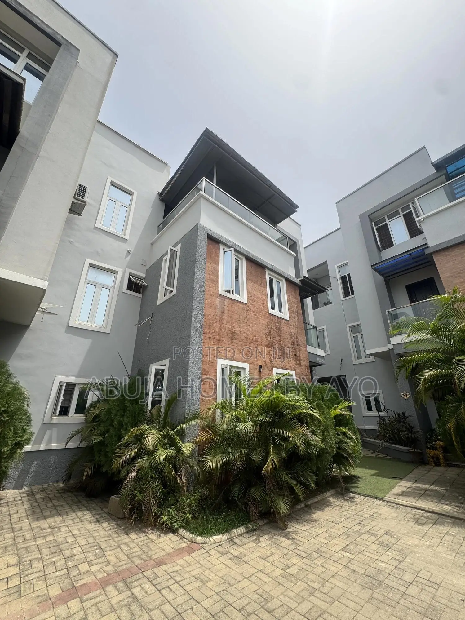 4bdrm Duplex in Jahi for sale in Jahi