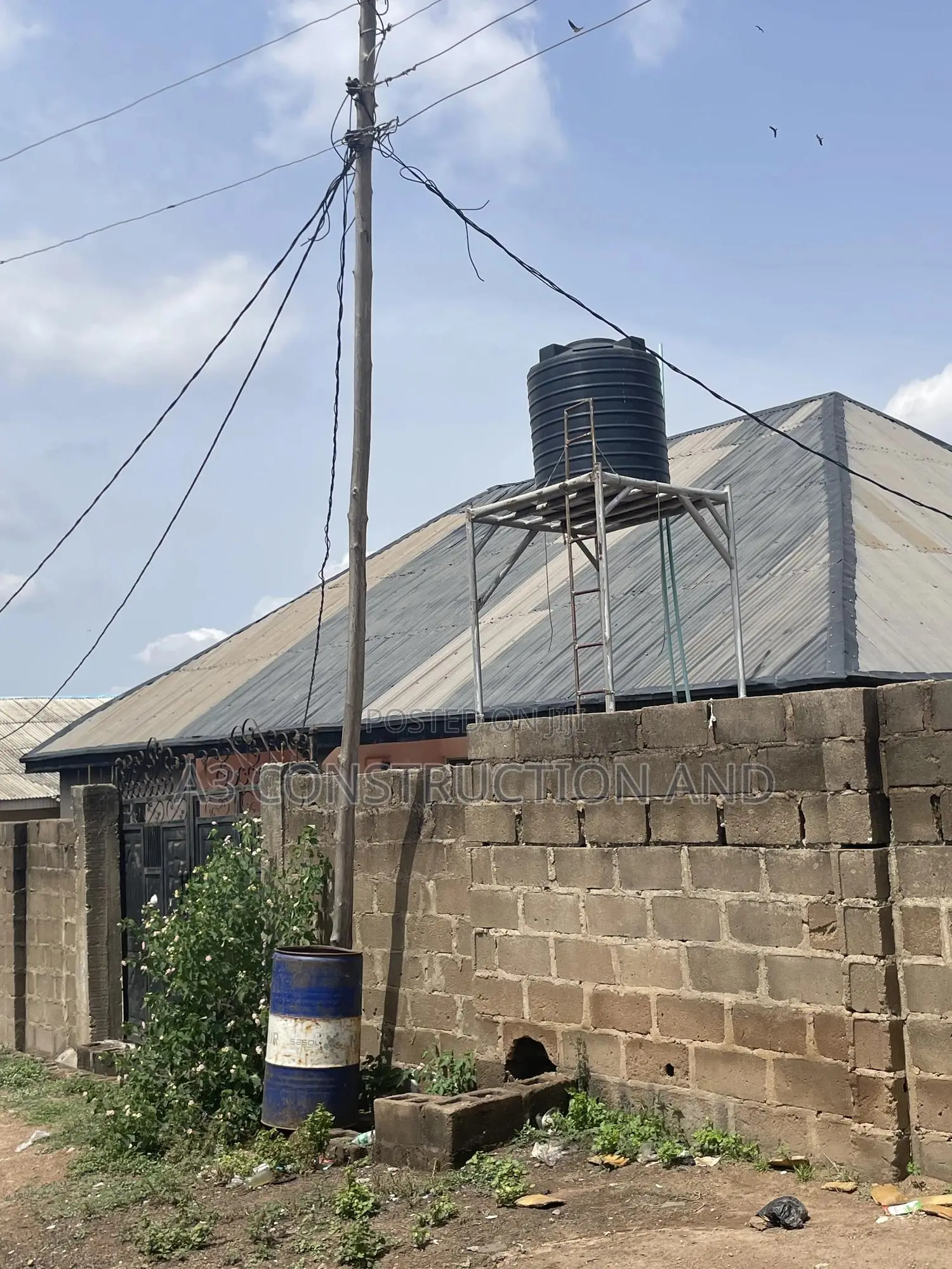 2bdrm Bungalow in Akobo, Elewuro Close for sale in Akobo