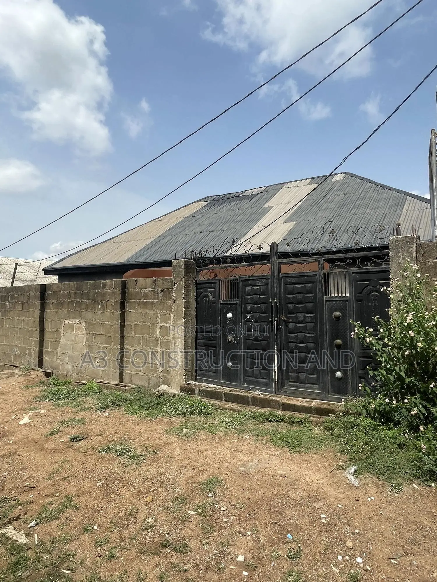 2bdrm Bungalow in Akobo, Elewuro Close for sale in Akobo