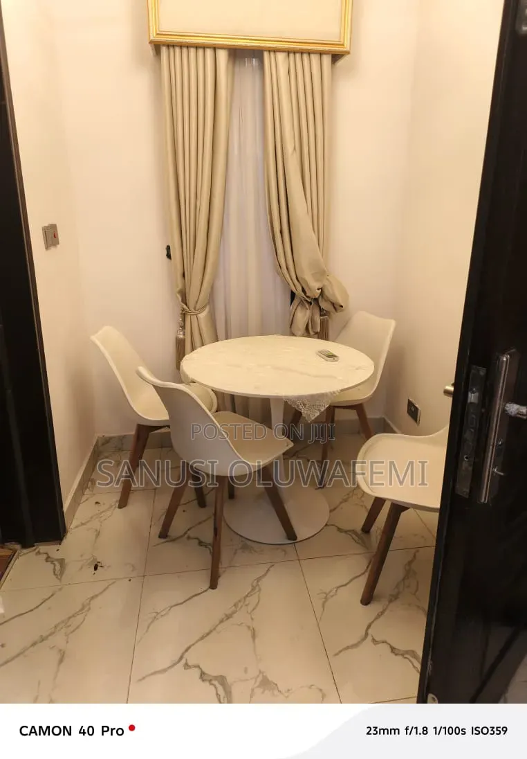 3bdrm Block of Flats in Ikeja GRA for sale in Ikeja GRA