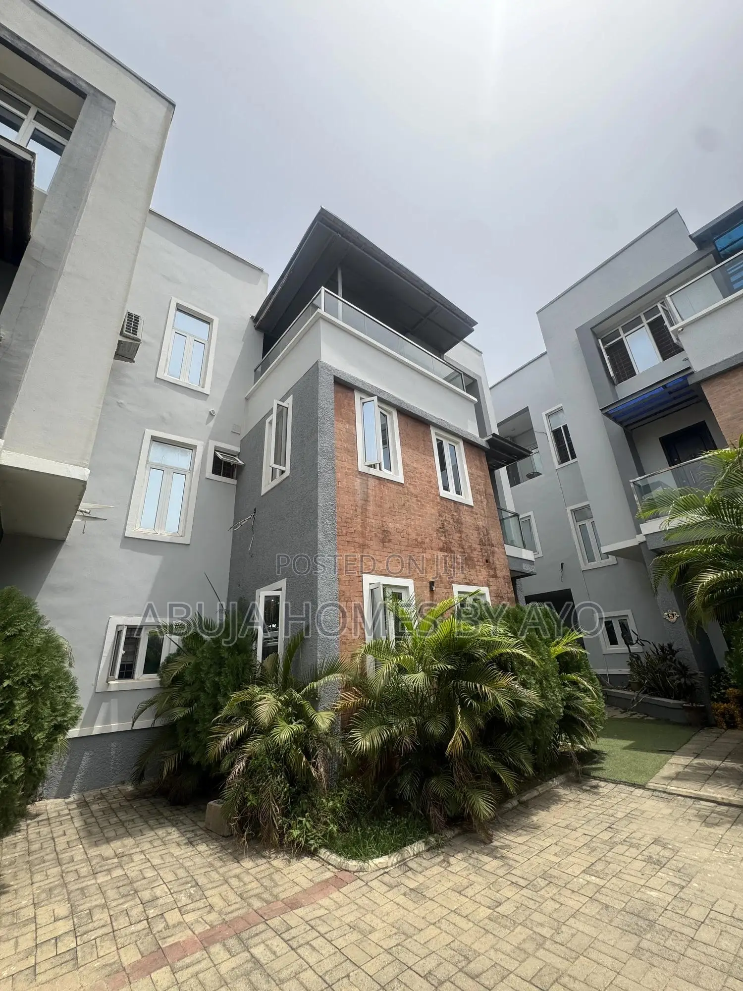 4bdrm Duplex in Jahi for sale in Jahi