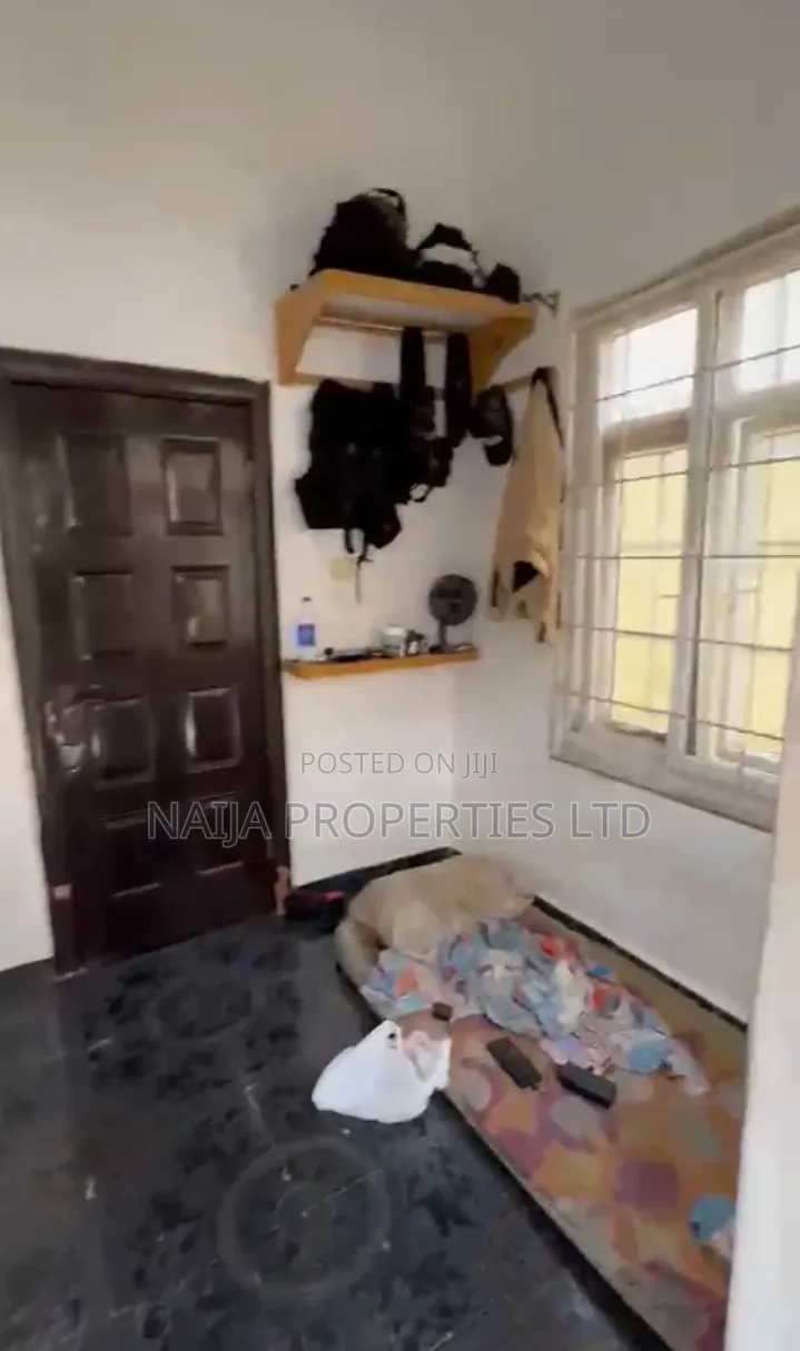 Studio Apartment in Bera Estate, Chevron for rent in Chevron