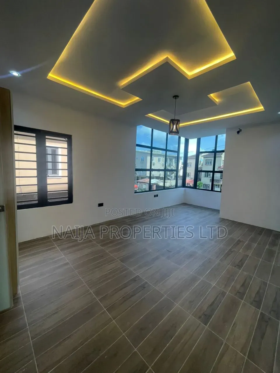 2bdrm Apartment in Agungi for rent in Agungi