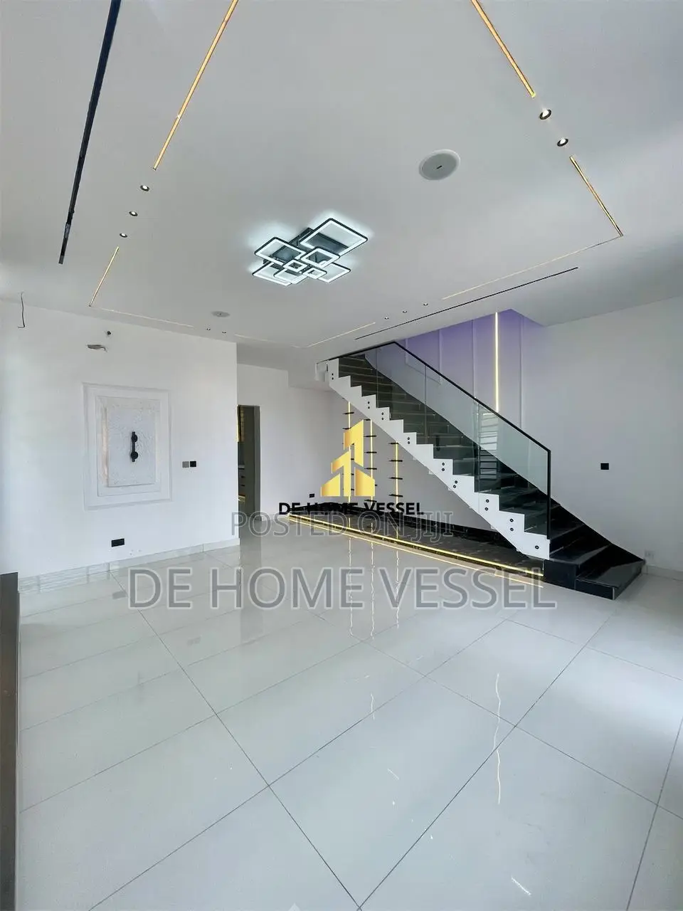 4bdrm Duplex in Ikota for sale in Ikota