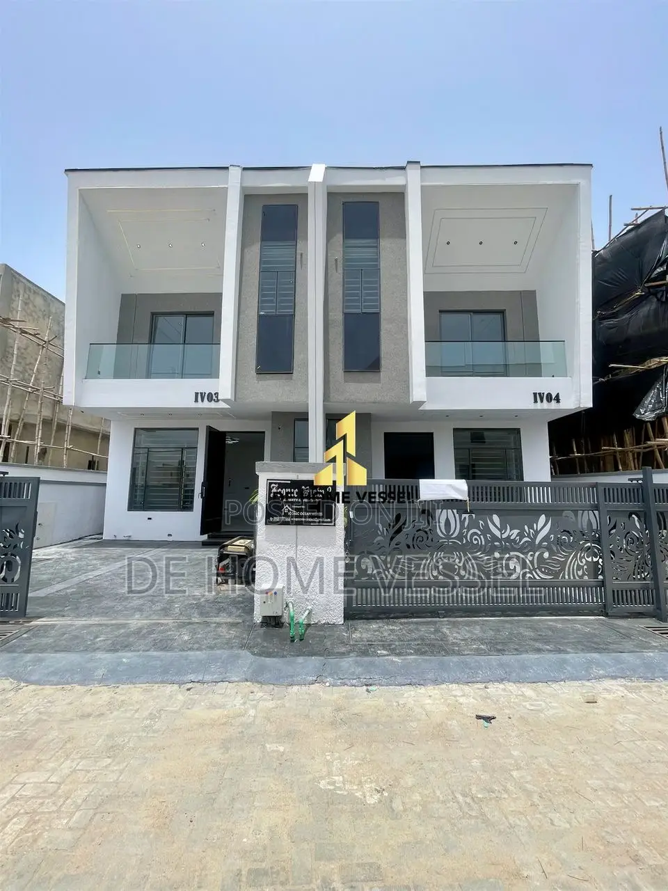 4bdrm Duplex in Ikota for sale in Ikota