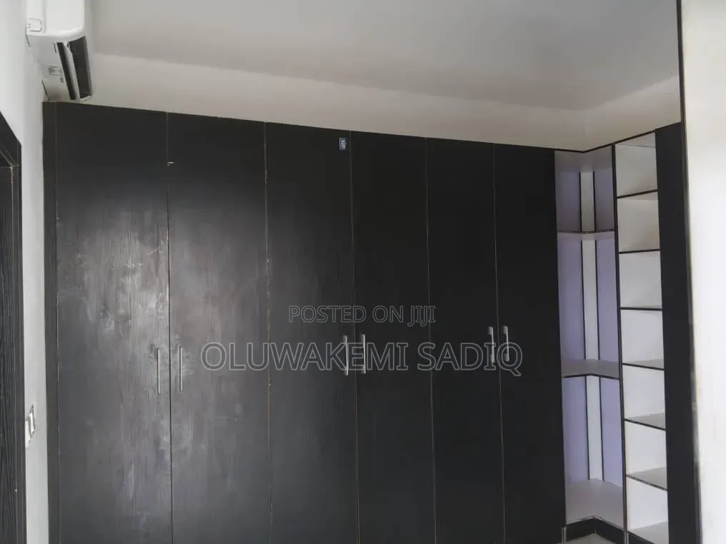 Furnished 3bdrm Apartment in Ikeja Gra for rent in Ikeja GRA