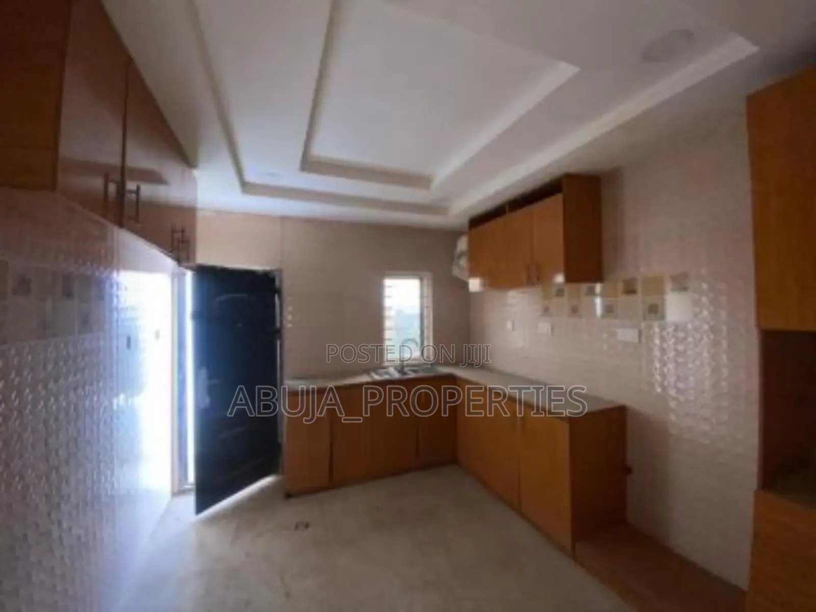 3bdrm Apartment in Life Camp for sale in Life Camp