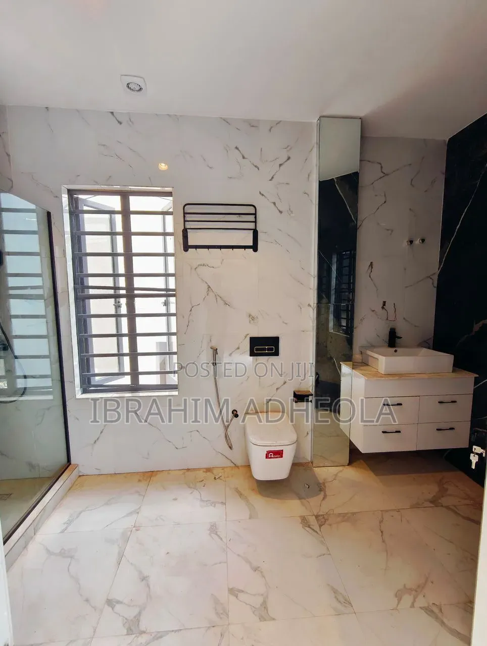 5bdrm Duplex in Ikeja Gra for sale in Ikeja GRA