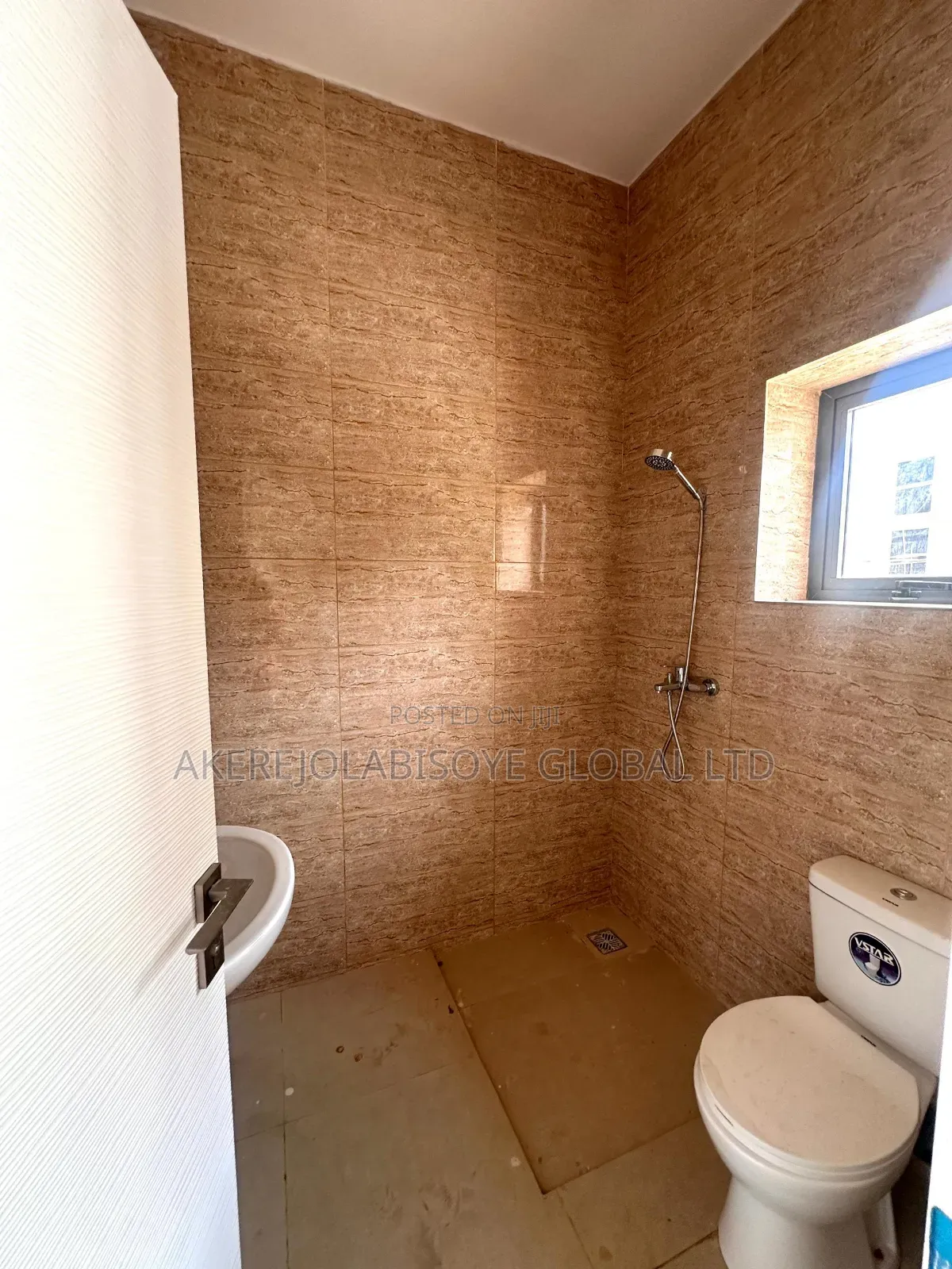 3bdrm Apartment in Jahi Gilmore, Abuja for rent in Jahi