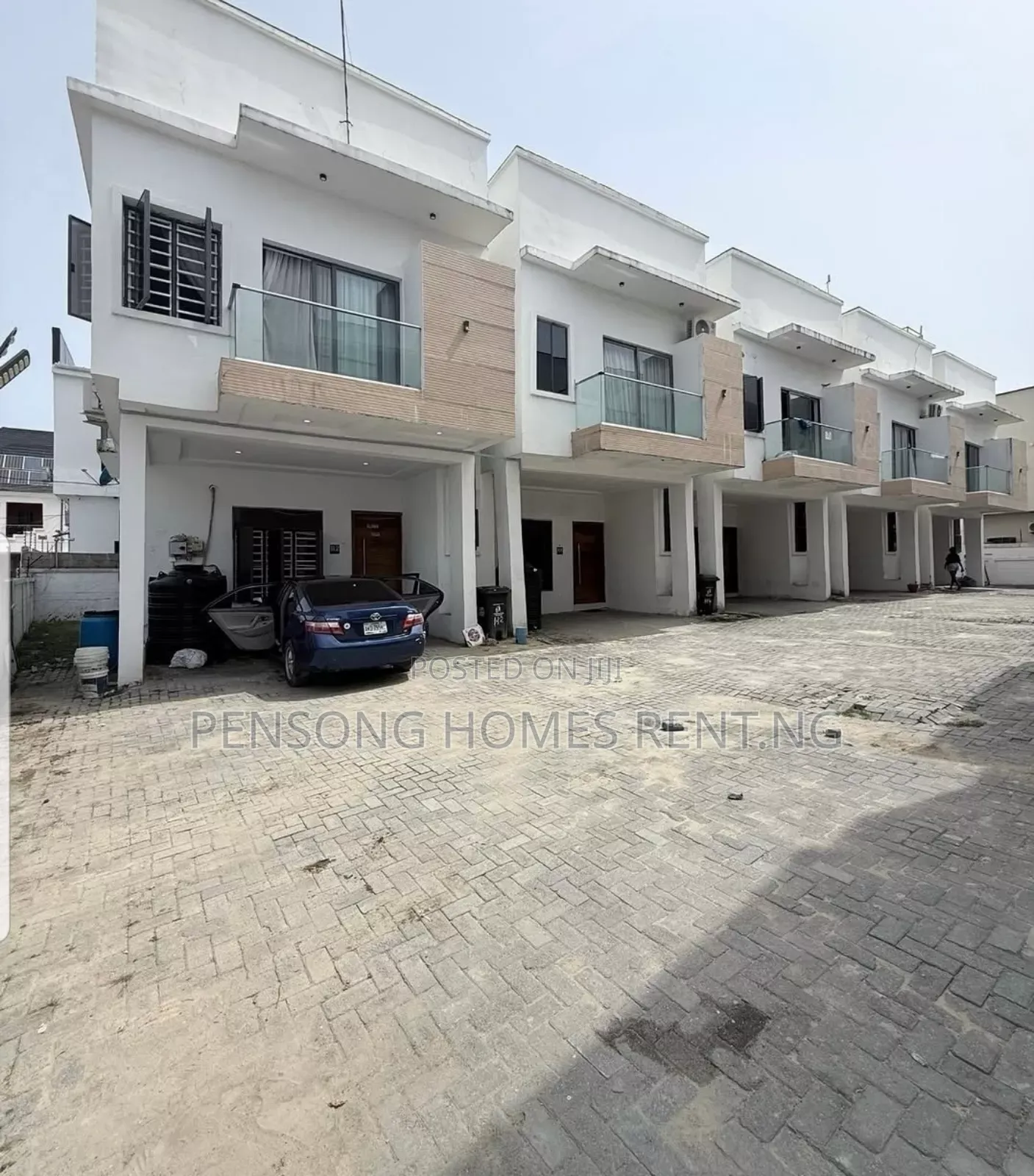 4bdrm Duplex in Ikota, Lekki Expressway for rent in Lekki Expressway