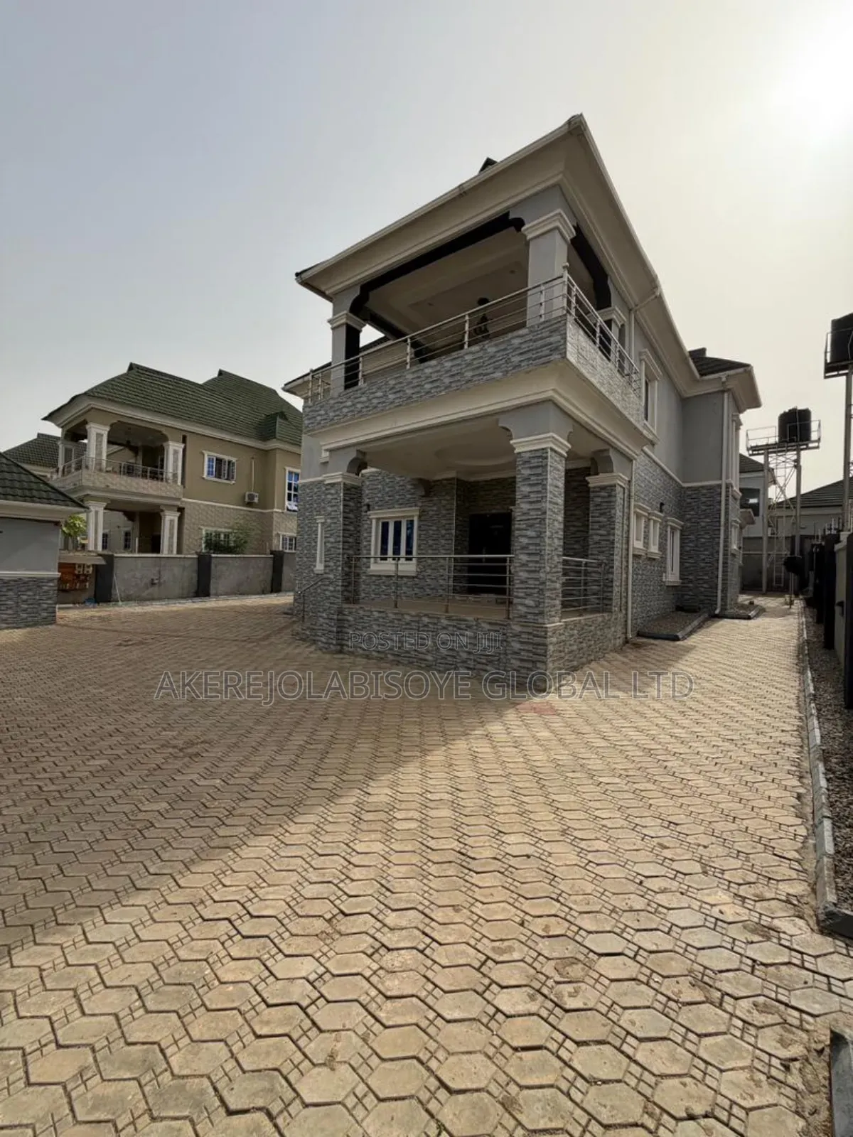 5bdrm Duplex in Lifecamp , Abuja for sale in Life Camp