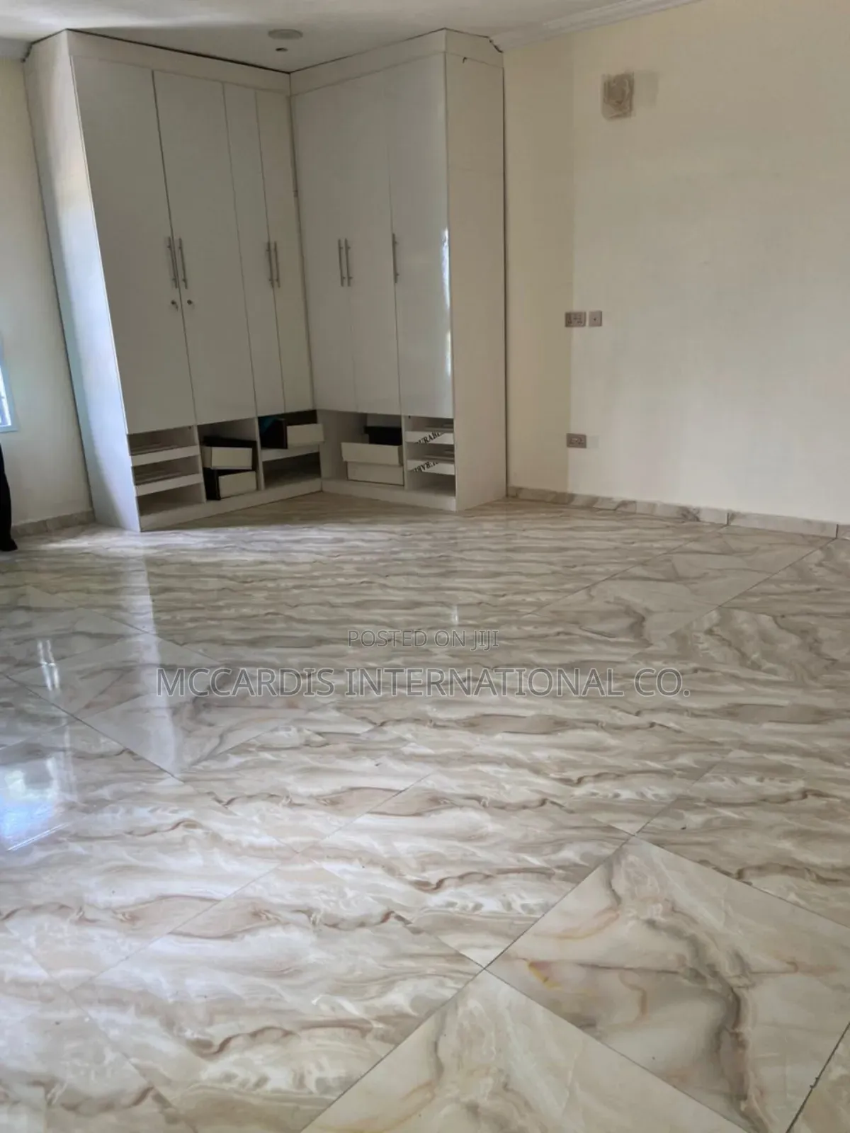 4bdrm Duplex in Meridian Park Estate for rent in Awoyaya