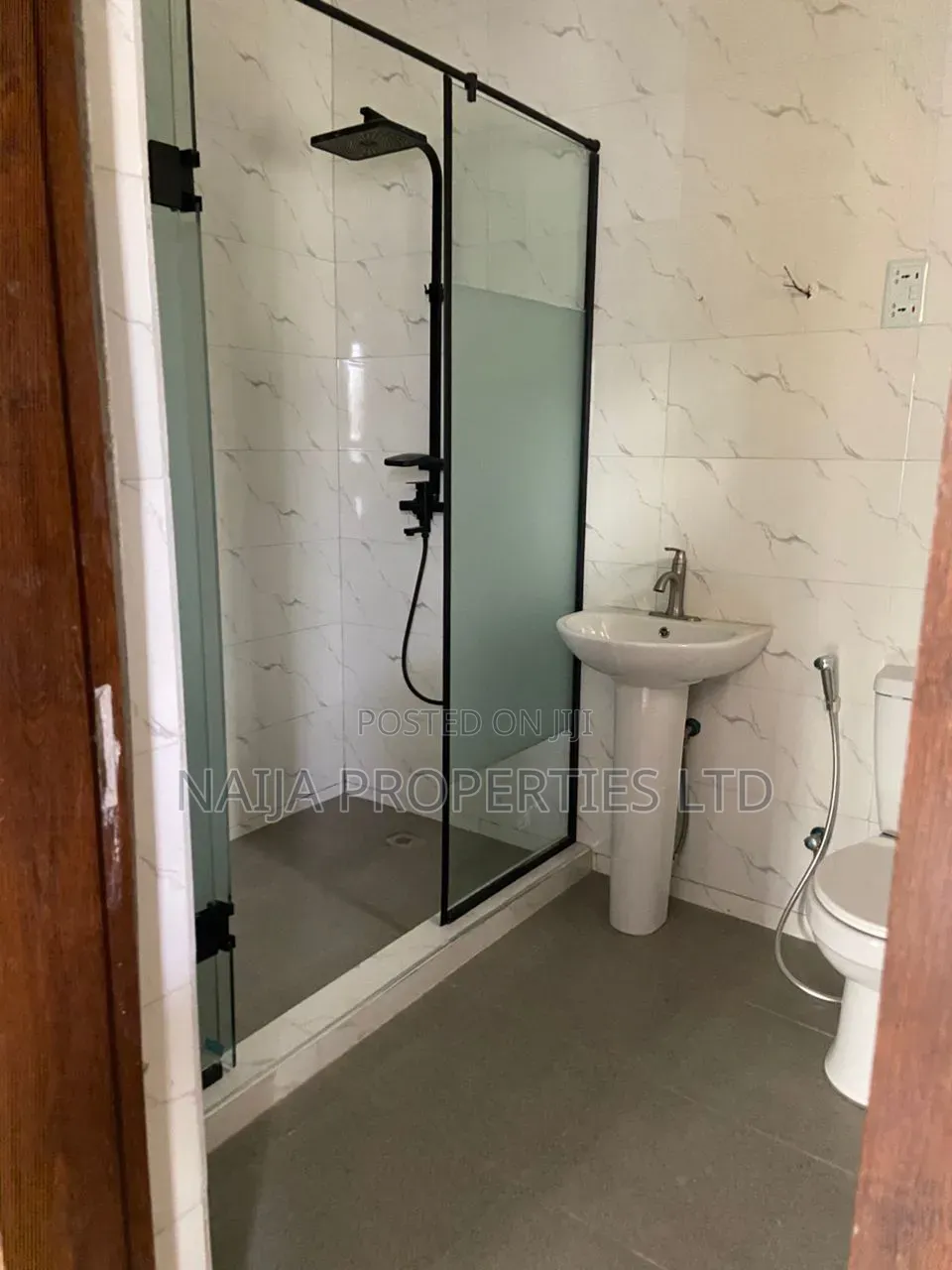 4bdrm Duplex in Meridian Park Estate, Awoyaya for rent in Awoyaya