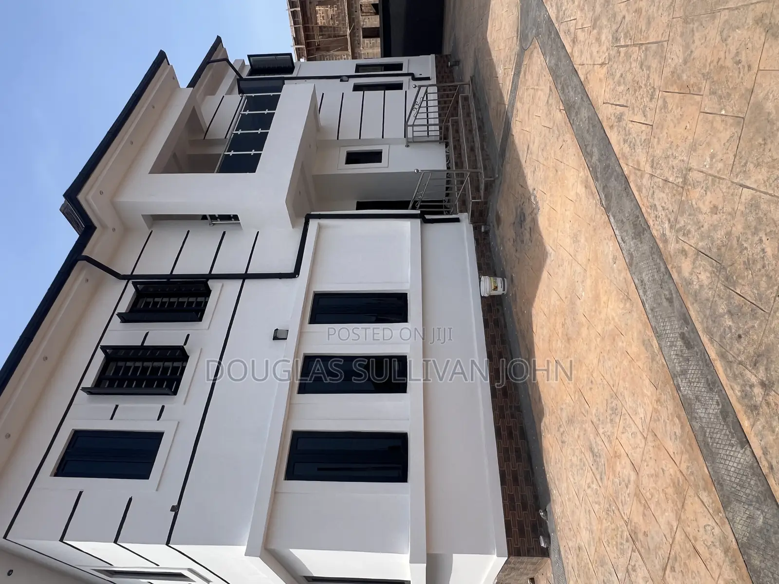 6bdrm Duplex in Heliu Estate, Enugu for sale in Enugu