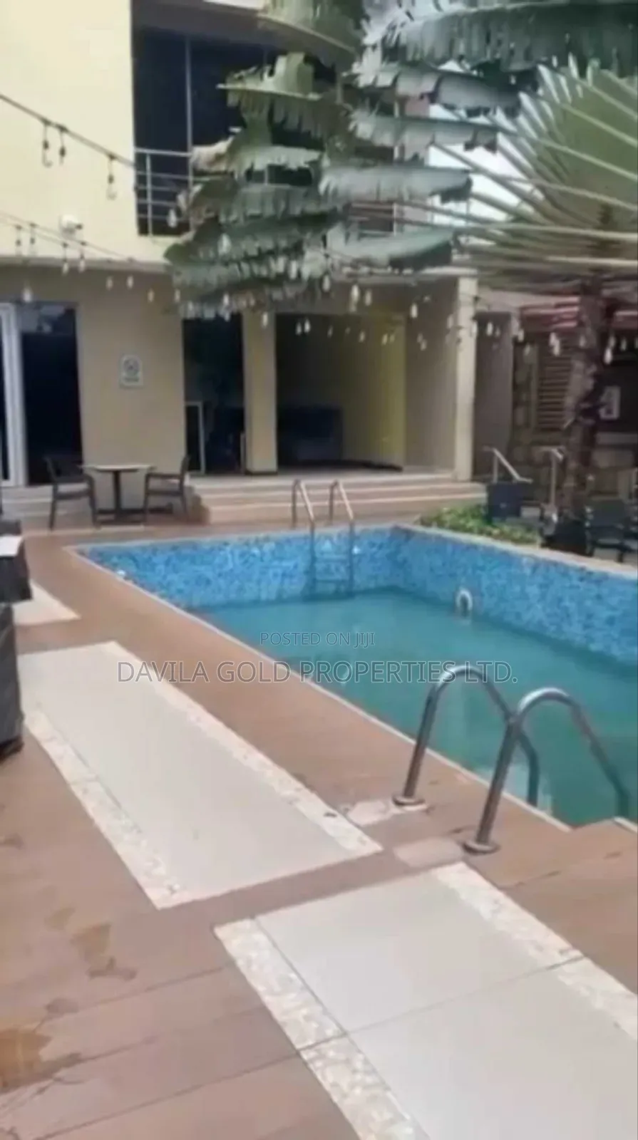 Functional Lounge/Club/Restaurant for Sale in Benin City