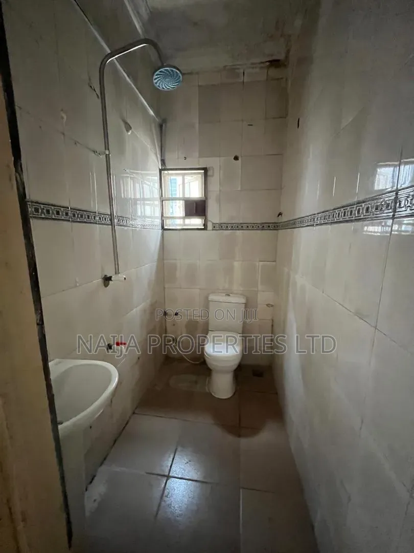 Mini Flat in Chevyview Estate, Ikota for rent in Ikota