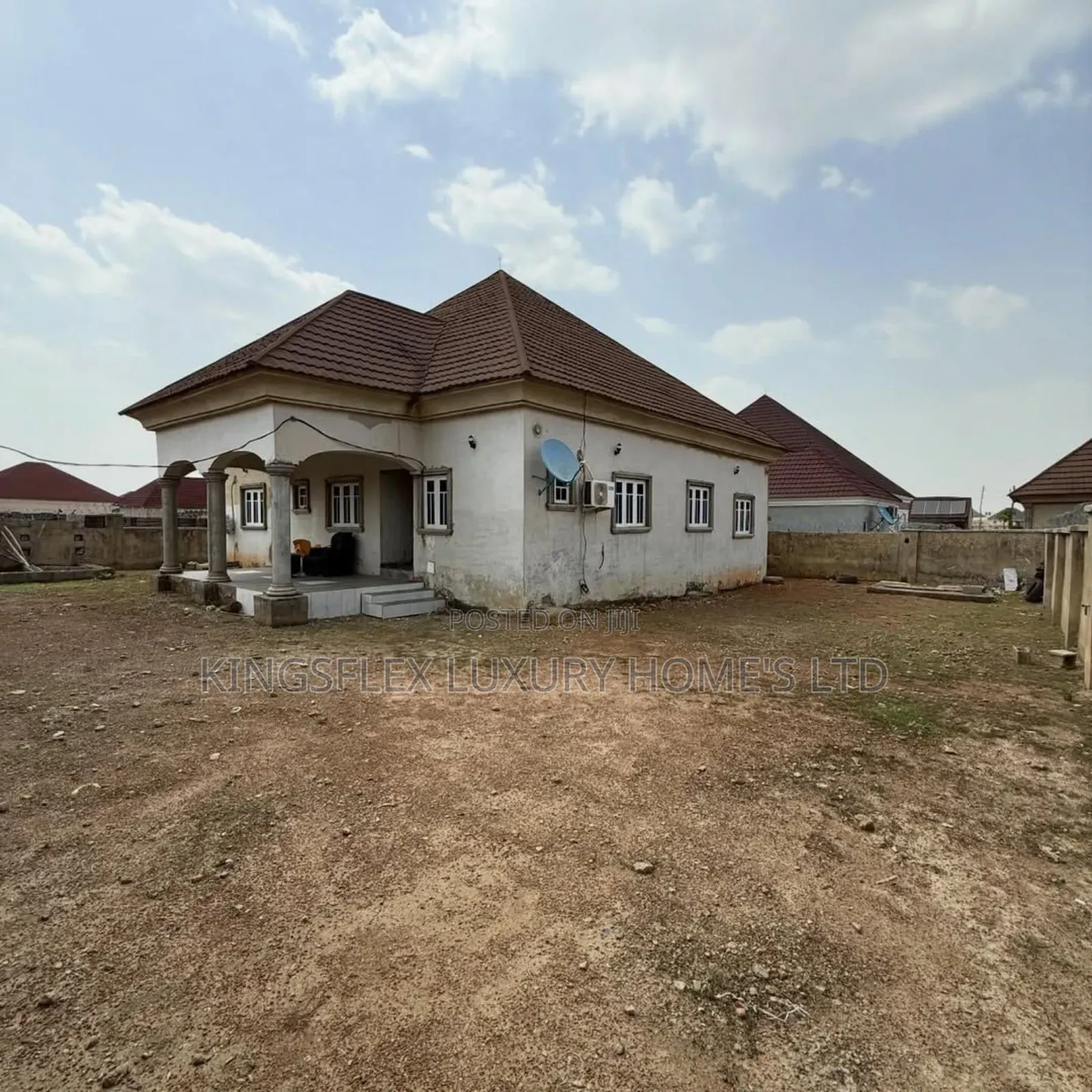 3bdrm Bungalow in Apo Wumba for sale in Apo District