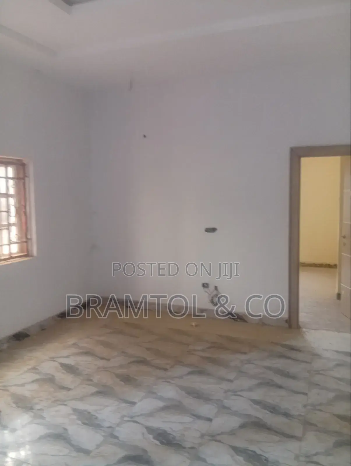 5bdrm Duplex in Sema Estate, Dakwo District for rent in Dakwo District