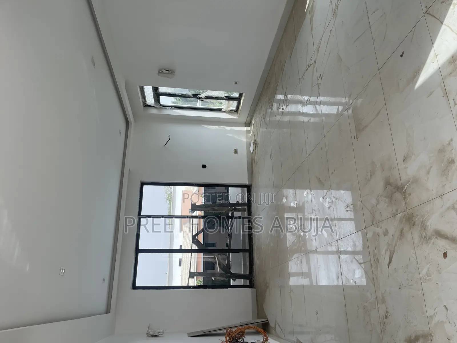 5bdrm Duplex in Life Camp for sale in Life Camp