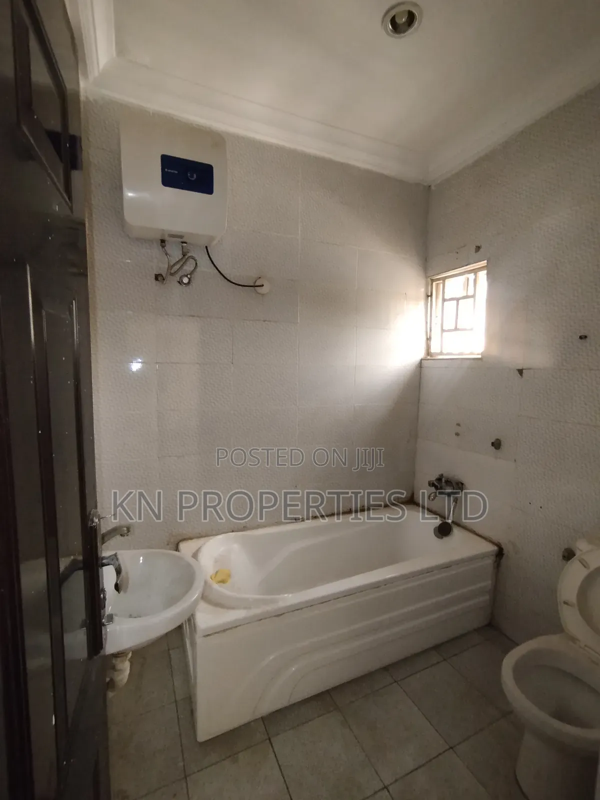 3bdrm Apartment in Utako for rent in Utako
