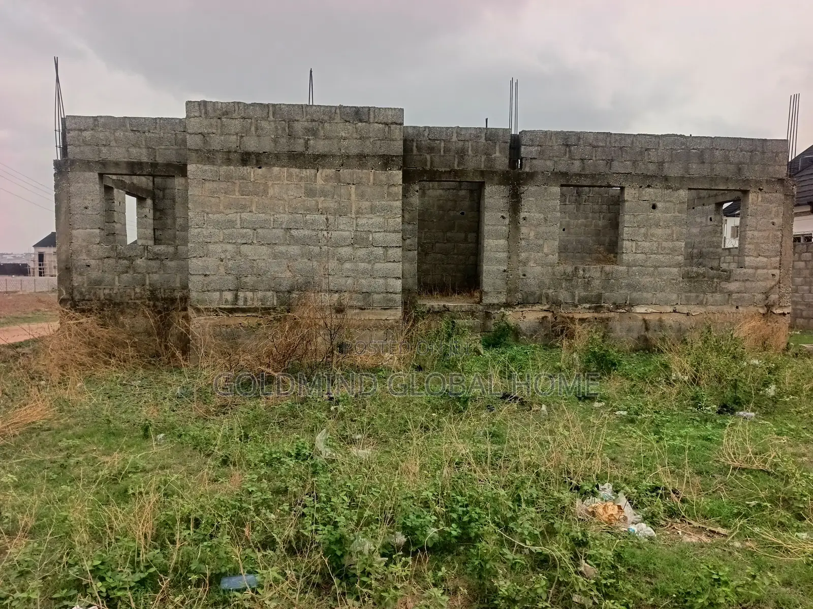 5bdrm Duplex In Goldmind Estate, Sabon Lugbe For Sale in Sabon Lugbe