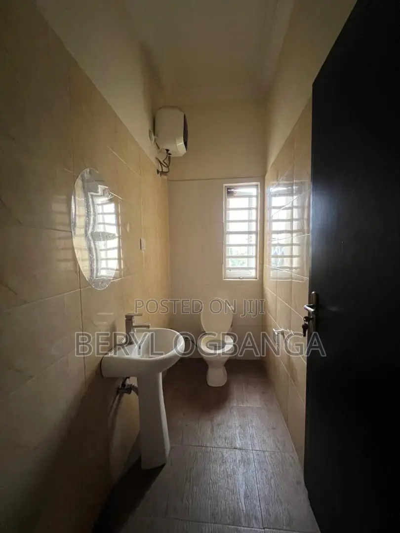 2bdrm Apartment in Abraham Adesanya Estate for rent in Abraham Adesanya Estate