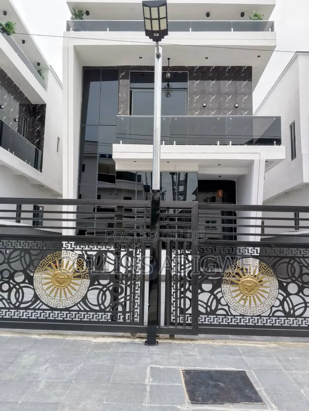 5bdrm Duplex in Access Estate By for sale in Sangotedo
