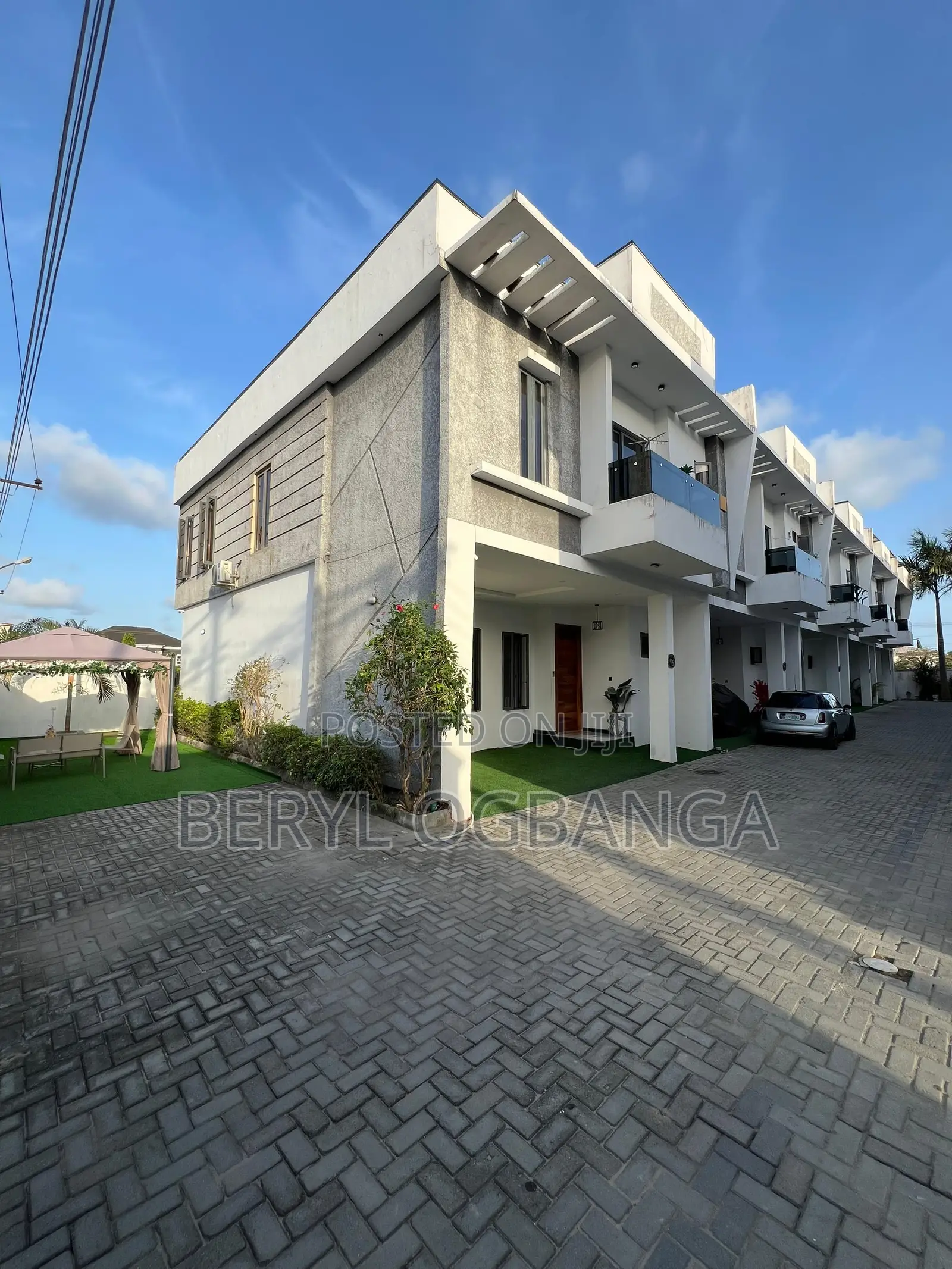 4bdrm Duplex in Ilaje / Lekki for rent in Ilaje / Lekki