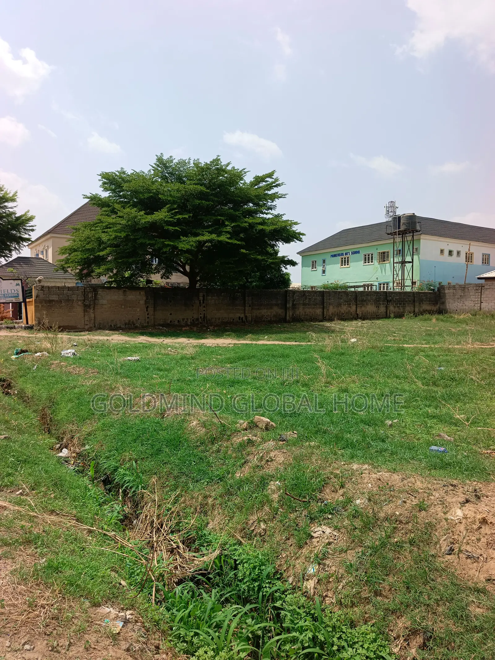 1,000 Square Meters of Land for Sale in Lugbe in FHA