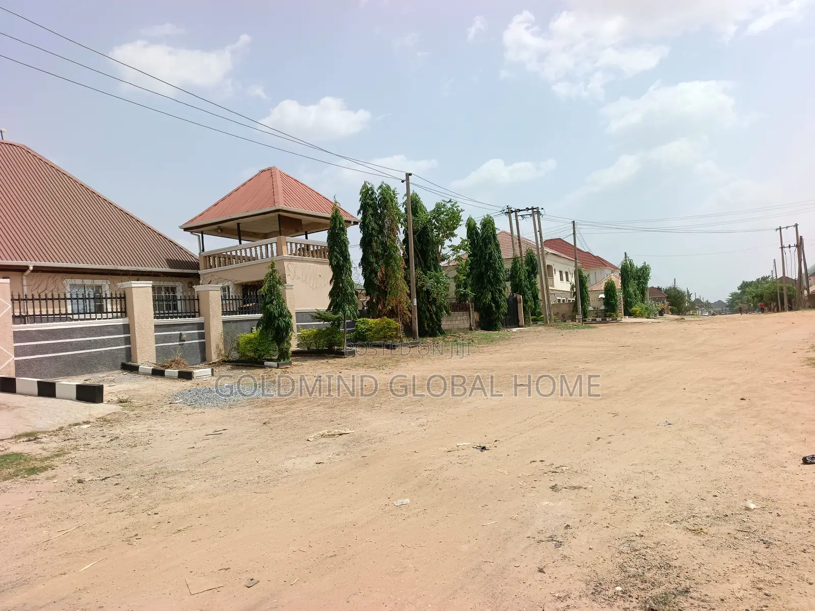 1,000 Square Meters of Land for Sale in Lugbe in FHA