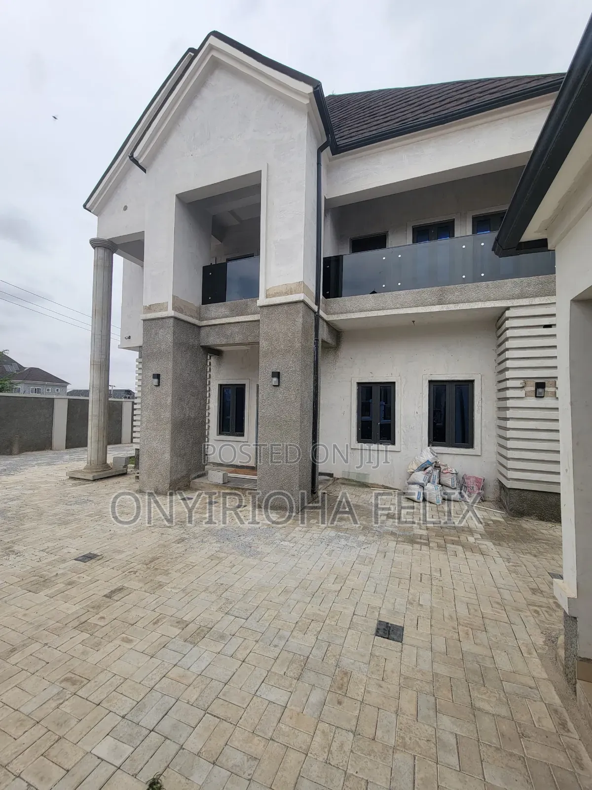 6bdrm Duplex in Behind Dunamis, Sabon Lugbe for sale in Sabon Lugbe