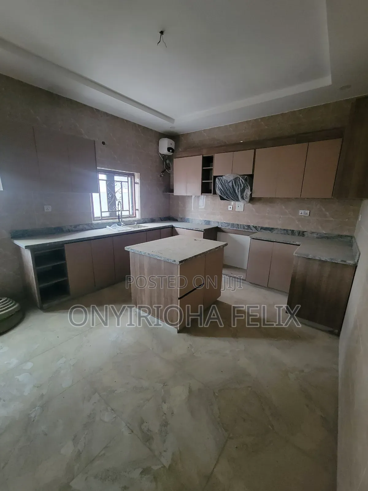 6bdrm Duplex in Behind Dunamis, Sabon Lugbe for sale in Sabon Lugbe