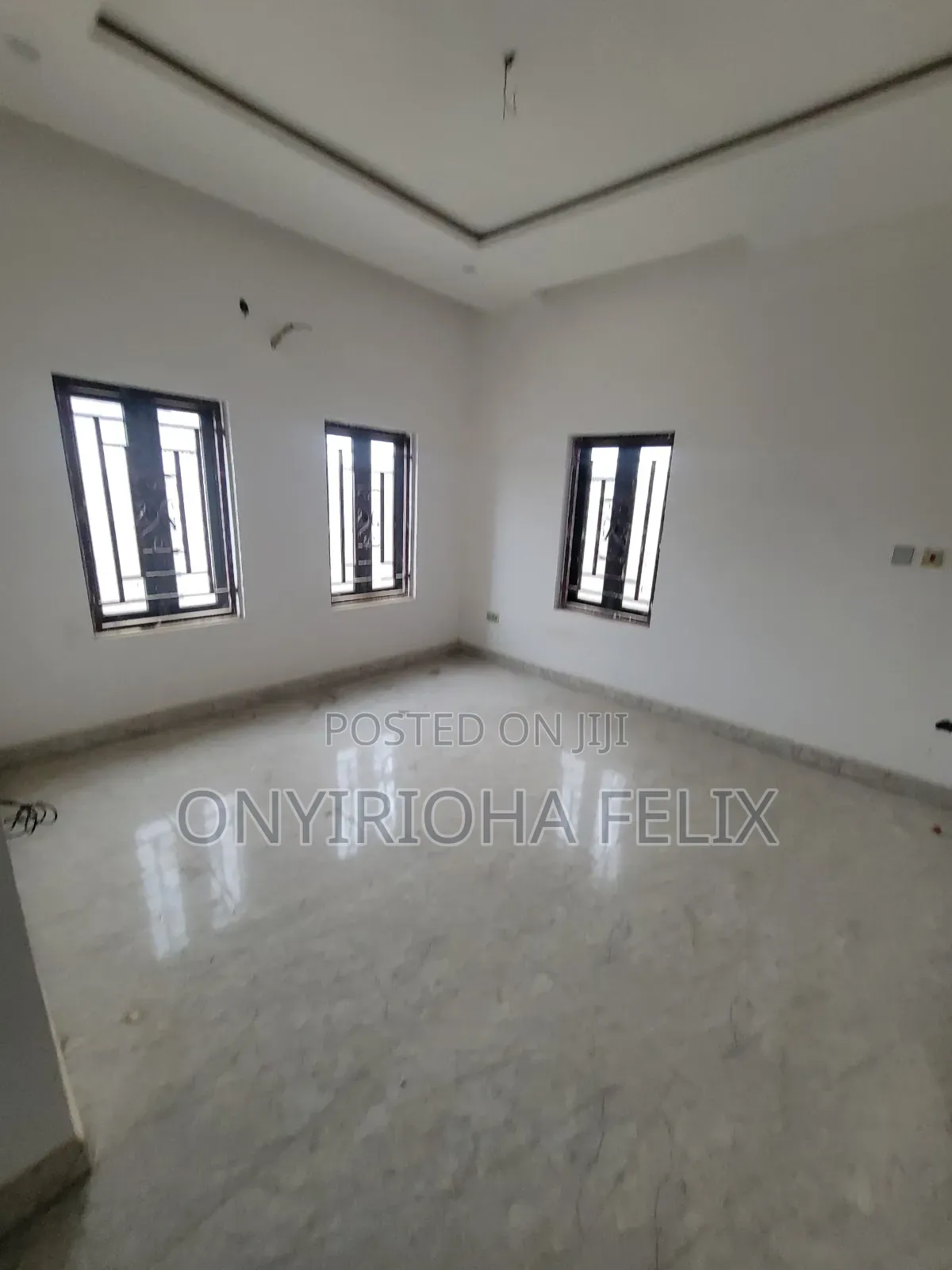 6bdrm Duplex in Behind Dunamis, Sabon Lugbe for sale in Sabon Lugbe