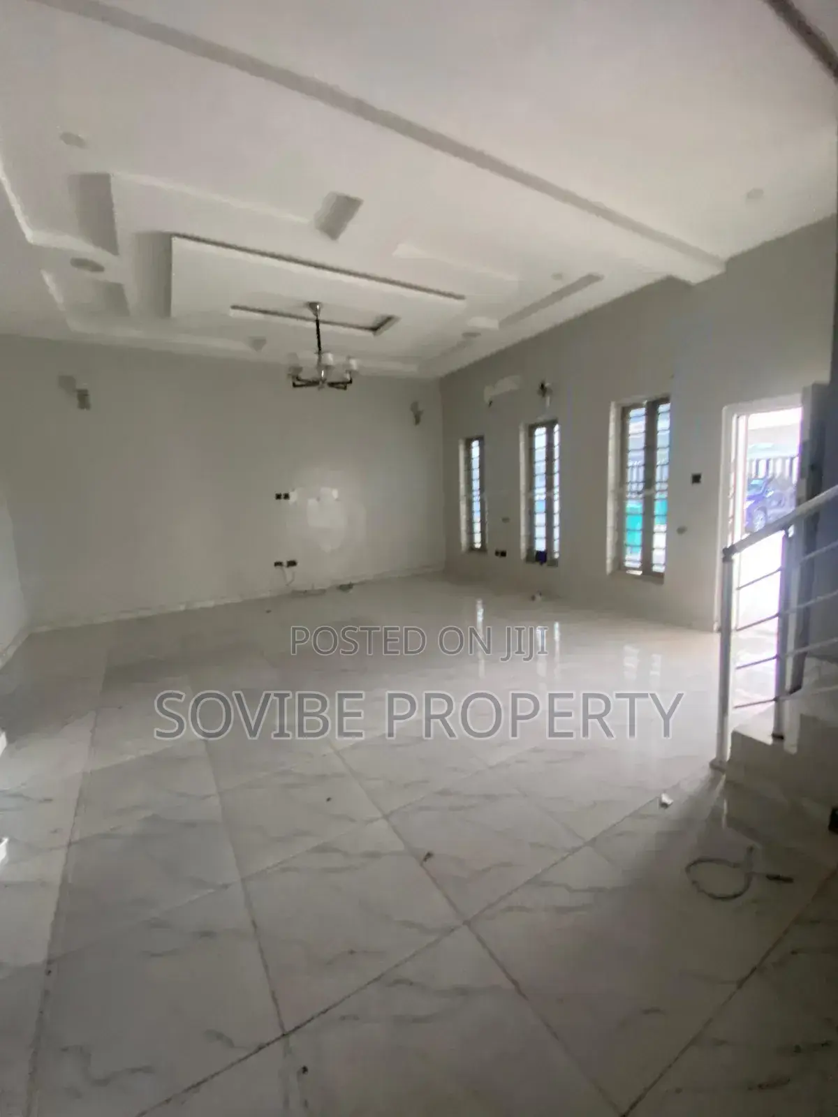 Furnished 4bdrm Duplex in Orchid, Chevron for rent in Chevron