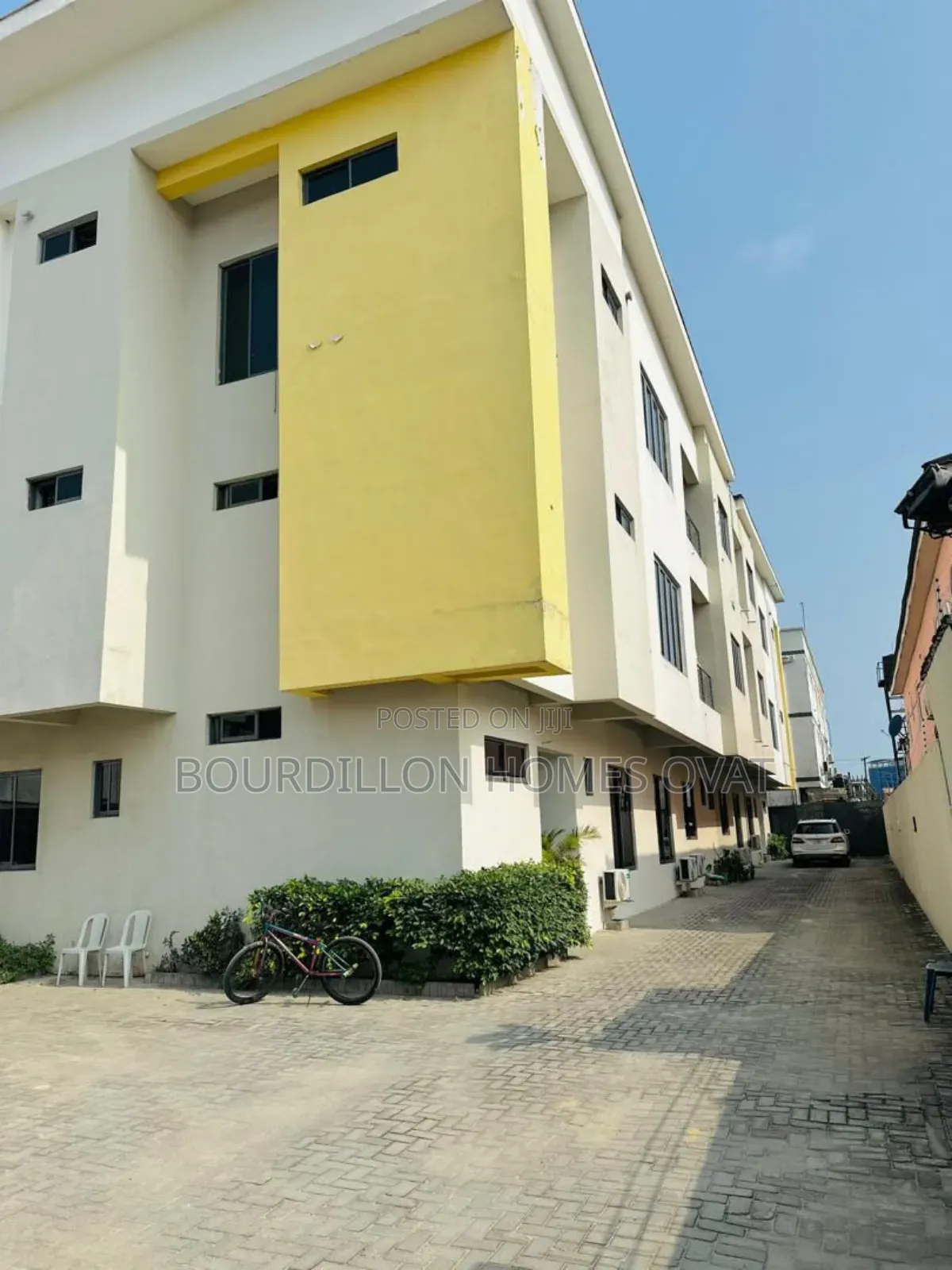 Furnished 3bdrm Block of Flats in Lekki Phase 1 for rent in Lekki Phase 1
