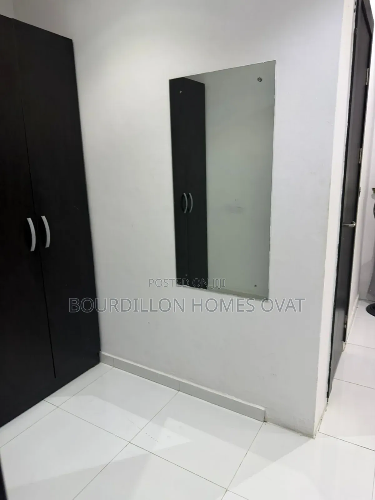 Furnished 3bdrm Block of Flats in Lekki Phase 1 for rent in Lekki Phase 1