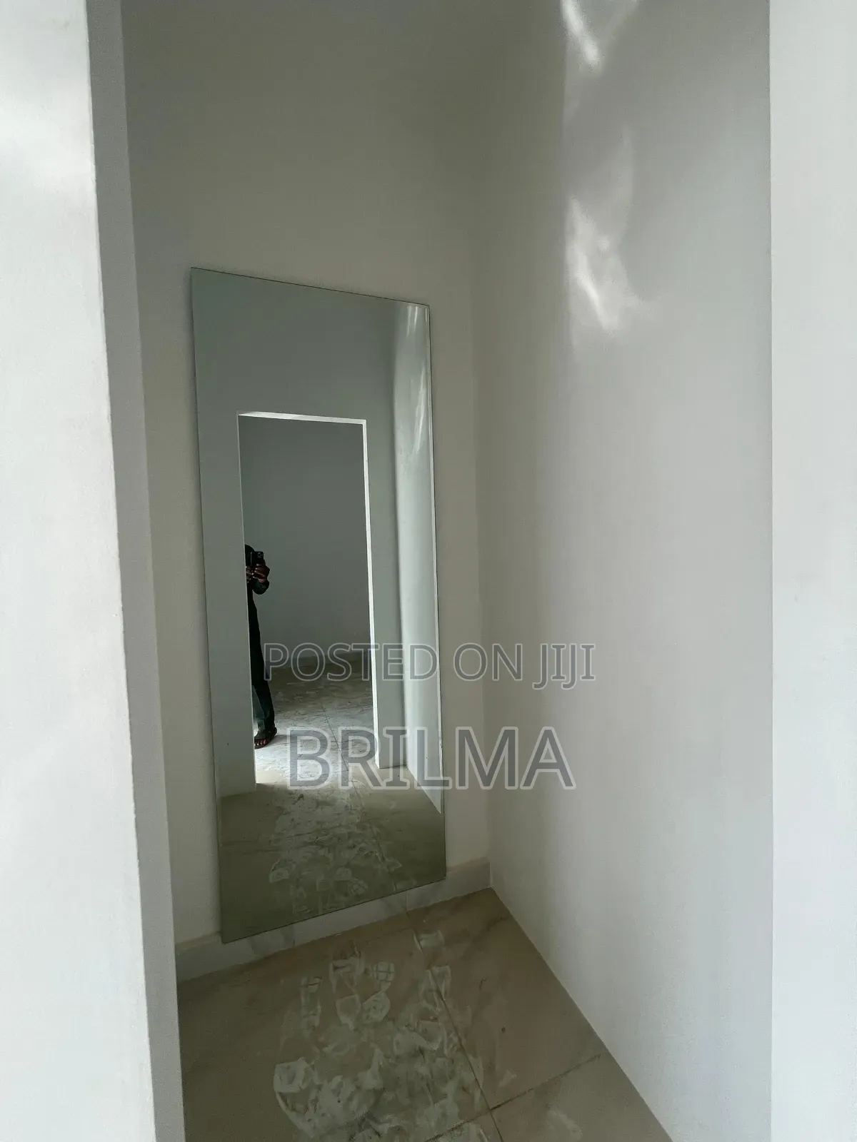 3bdrm Block of Flats in Wuse 2 for sale in Wuse 2