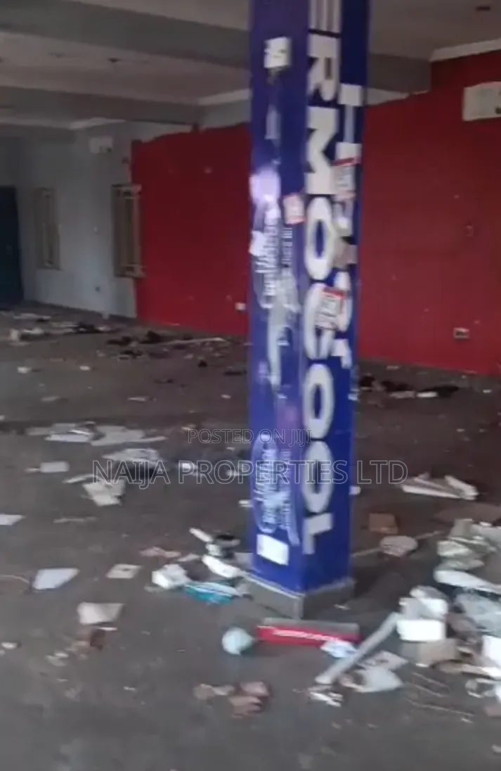 An Office Space Directly on Express Way at Ogunfayo, Awoyaya for Rent in Awoyaya